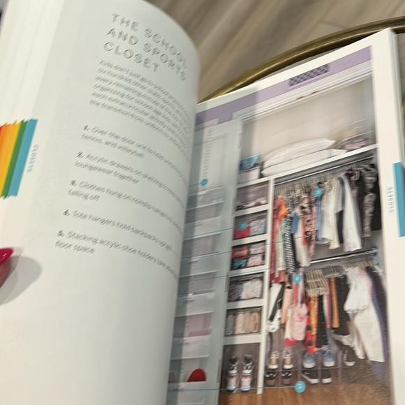 SALE-THE HOME EDIT Book NEW!-the Original -best system for organizing everything - Picture 3 of 4